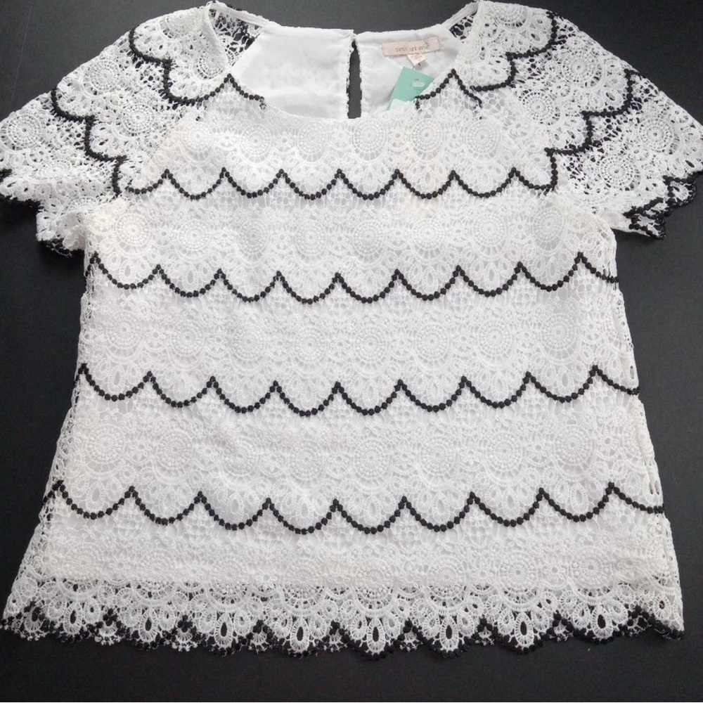 Skies Are Blue Women's Robledo Lace Top Size Small White Black Stitch Fix